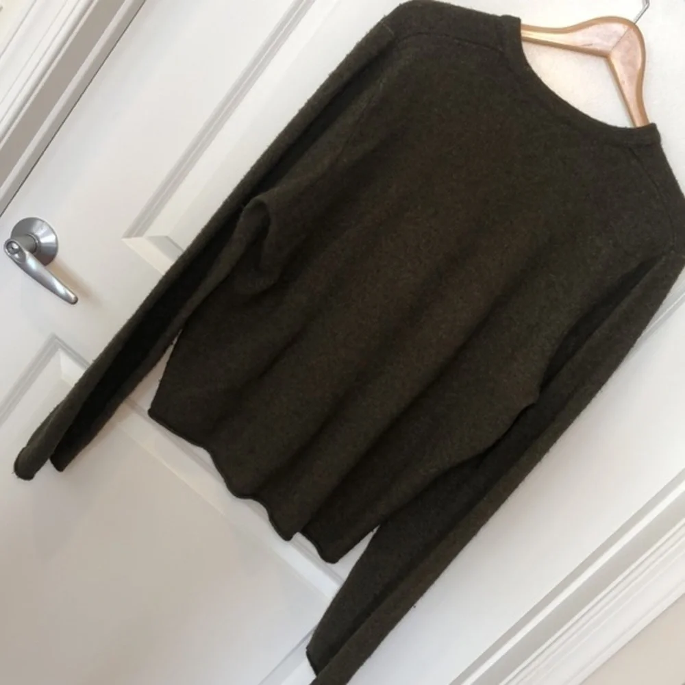 ABERCROMBIE & FITCH | A&F Hawks Army Green Wool Muscle Sweater, Size XL